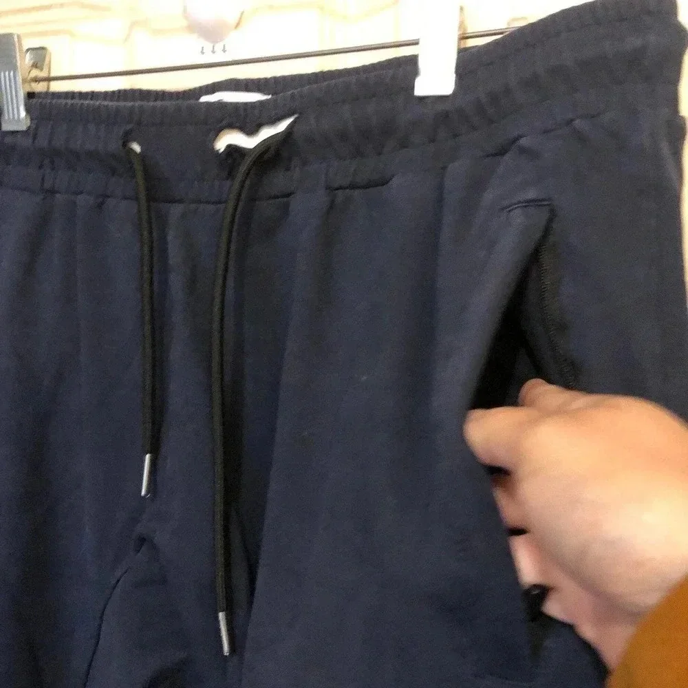 Basics B Hill Sweatpants Unisex adult size L